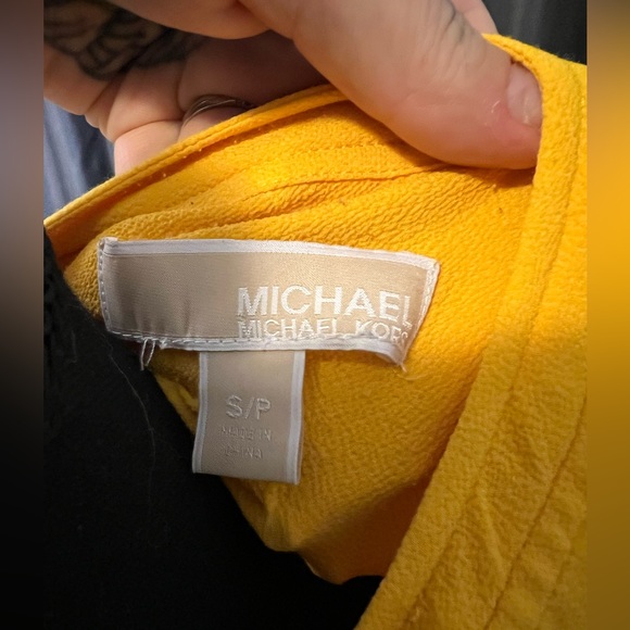 Michael Kors yellow tunic size S - Picture 5 of 6